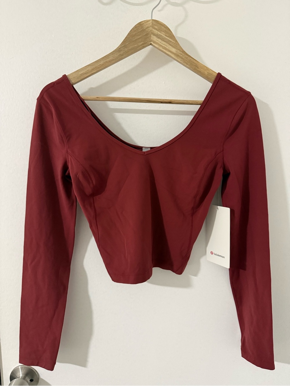 New lululemon V-Neck Crop Top